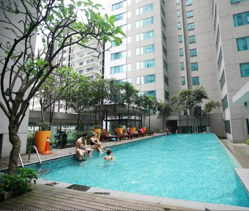 Summer Suites Apartment @Klcc By Sarah'S Lodge Куала Лумпур Екстериор снимка