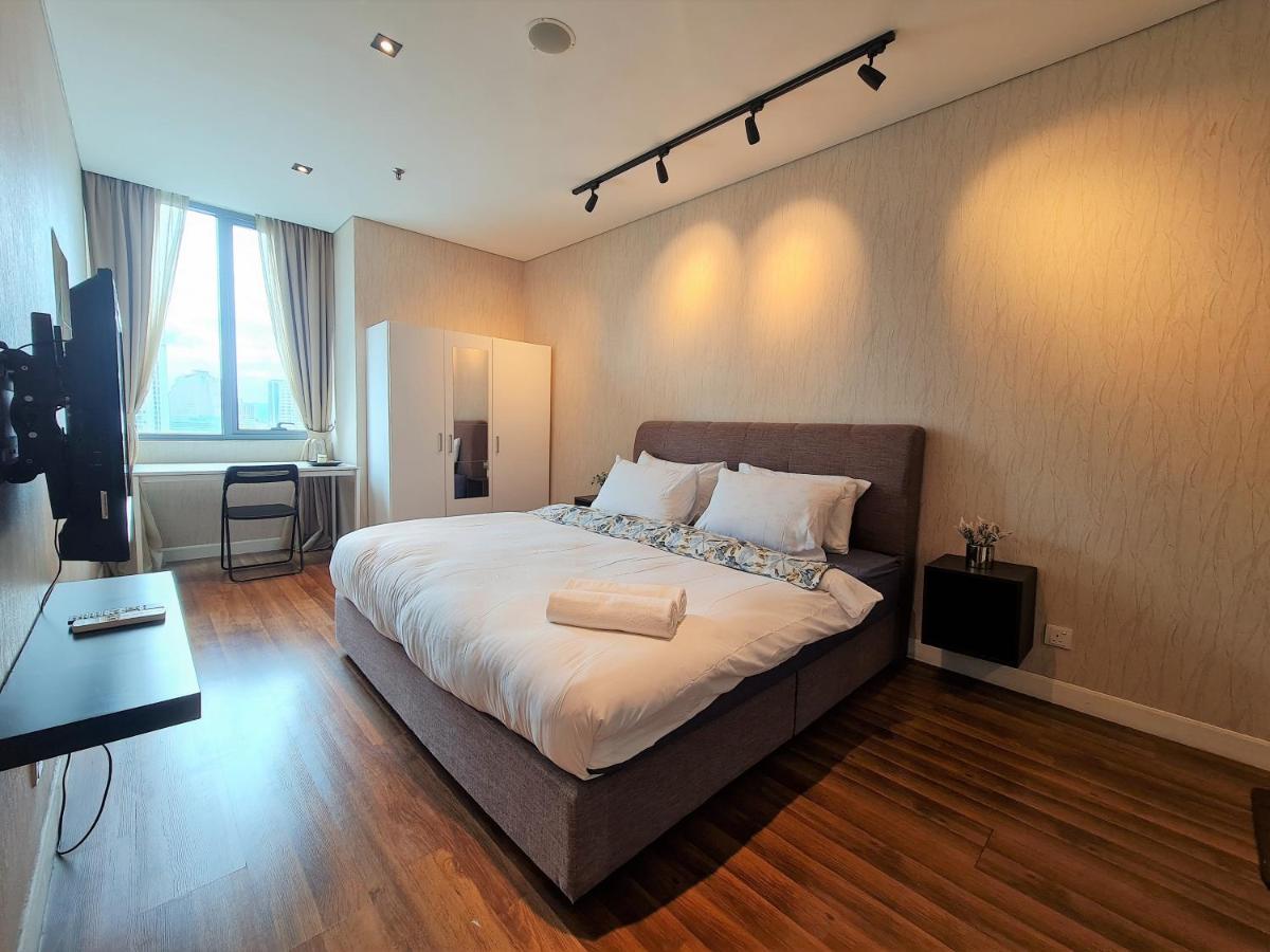 Summer Suites Apartment @Klcc By Sarah'S Lodge Куала Лумпур Екстериор снимка