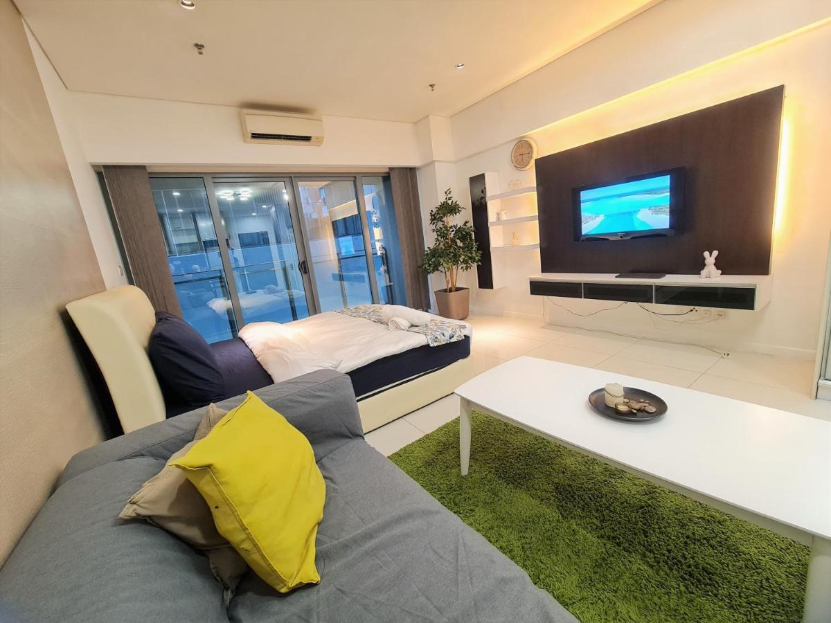Summer Suites Apartment @Klcc By Sarah'S Lodge Куала Лумпур Екстериор снимка