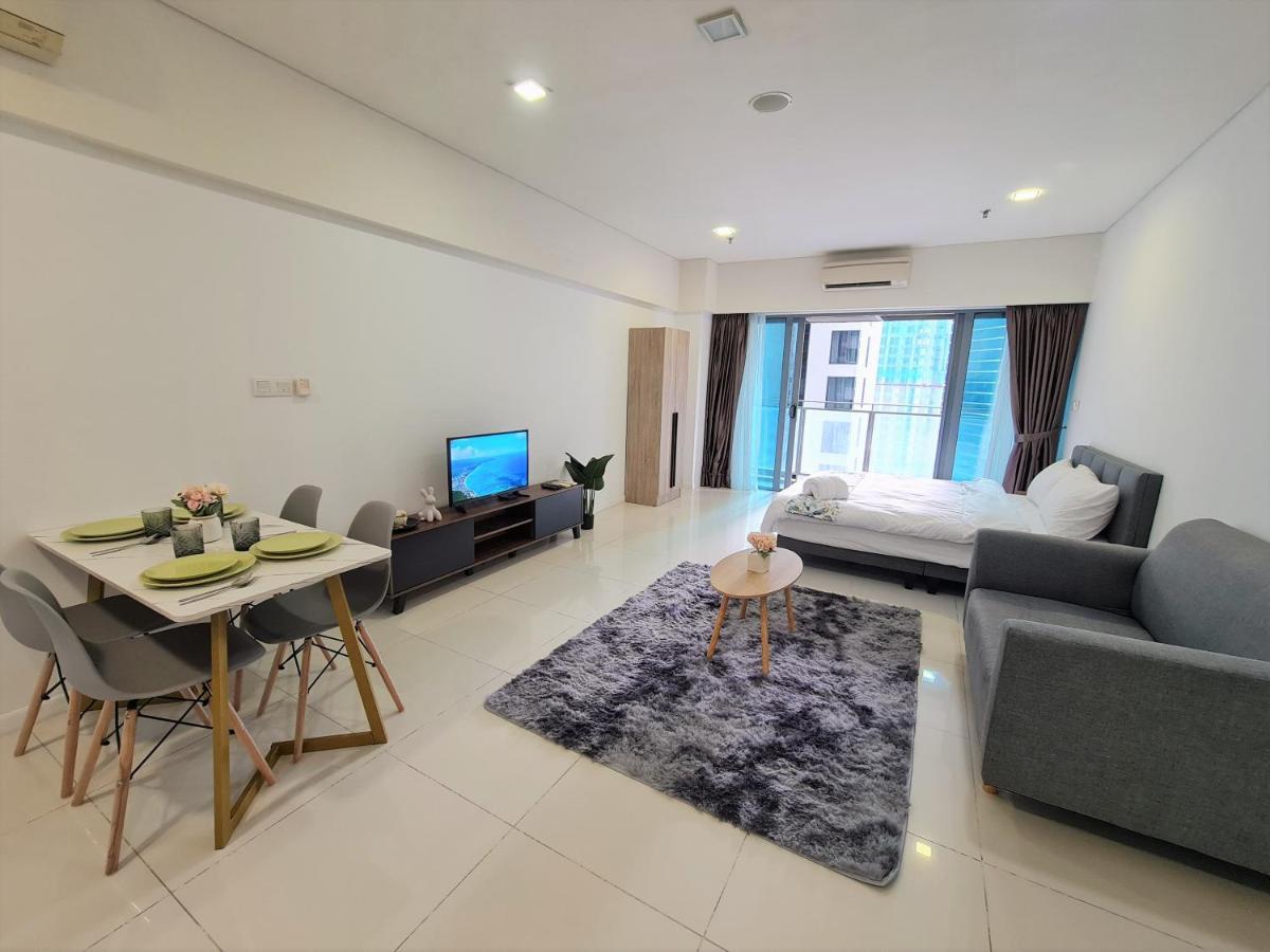 Summer Suites Apartment @Klcc By Sarah'S Lodge Куала Лумпур Екстериор снимка