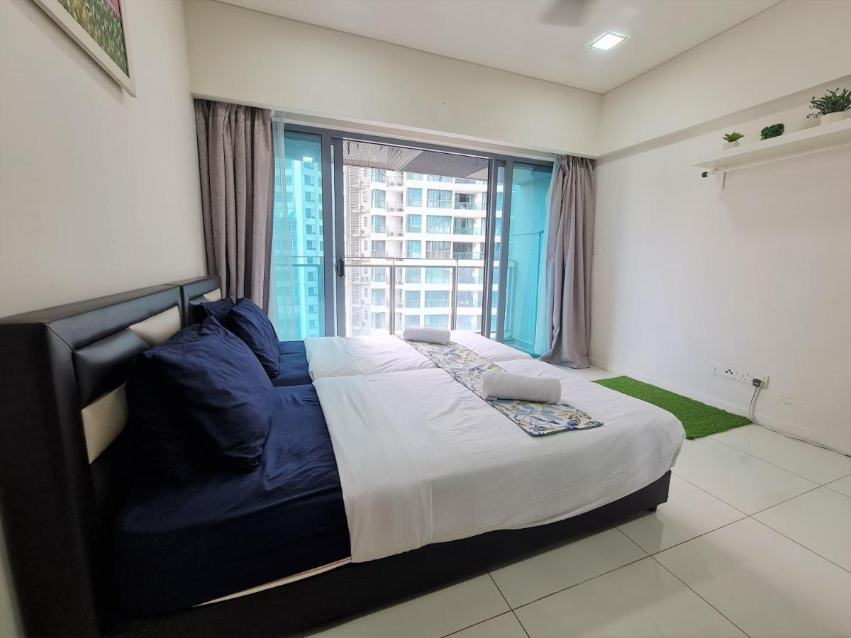 Summer Suites Apartment @Klcc By Sarah'S Lodge Куала Лумпур Екстериор снимка